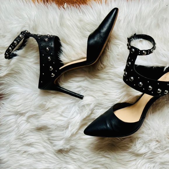 Vince Camuto ledena studded ankle strap heels Sz 8 - Picture 5 of 10